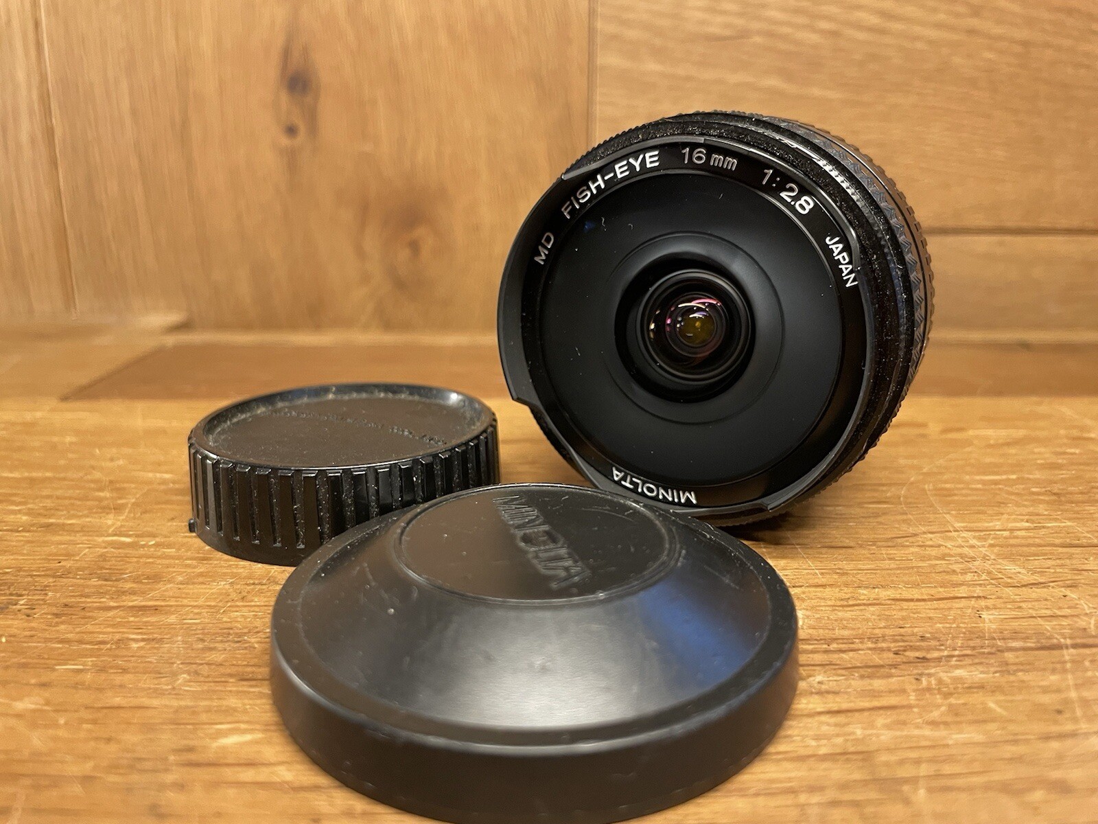 Minolta MD Fish-eye 16mm F/2.8