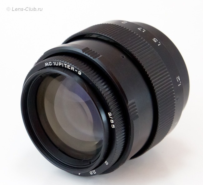 Jupiter-9 85mm F/2 SLR
