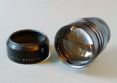 Vivitar Telephoto 135mm F/1.5 Professional