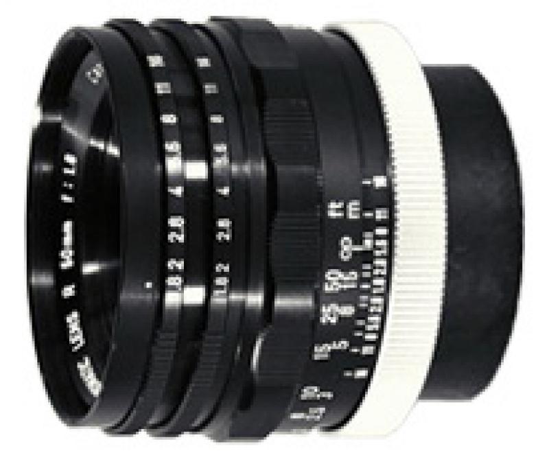 Canon R 50mm F/1.8 III