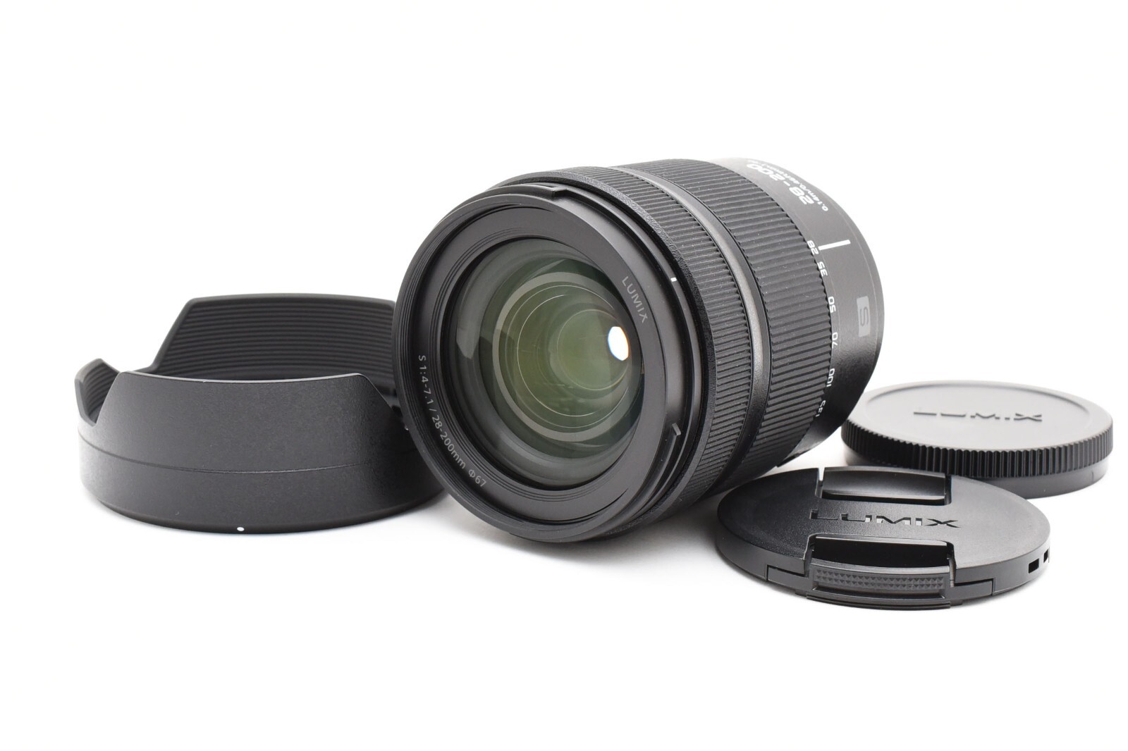 Panasonic Lumix S 28-200mm F/4-7.1 Macro O.I.S.