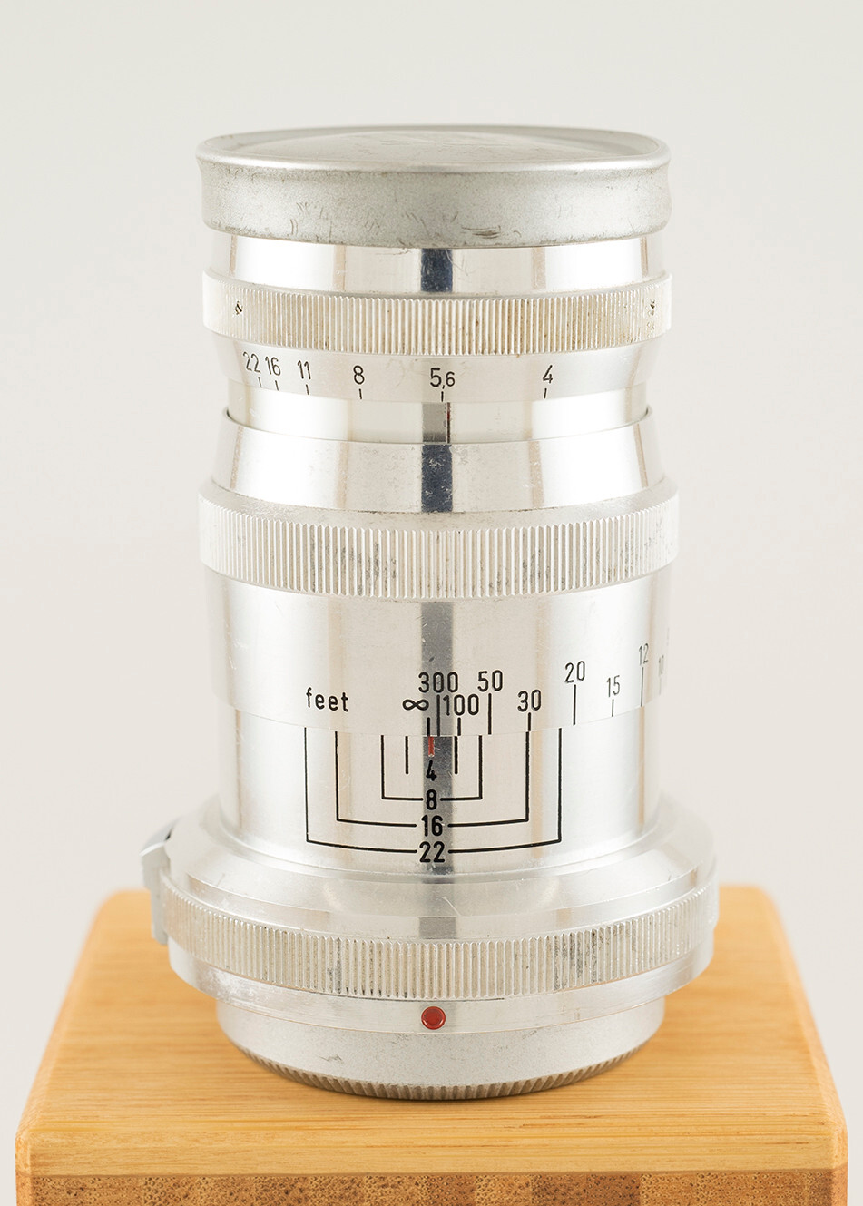 Carl Zeiss Jena Triotar 85mm F/4