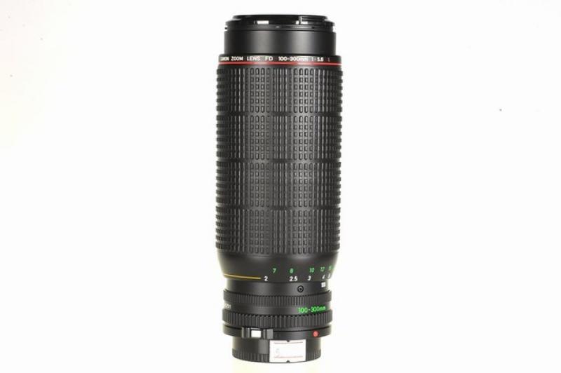 Canon FD 100-300mm F/5.6 L Macro Zoom Lens