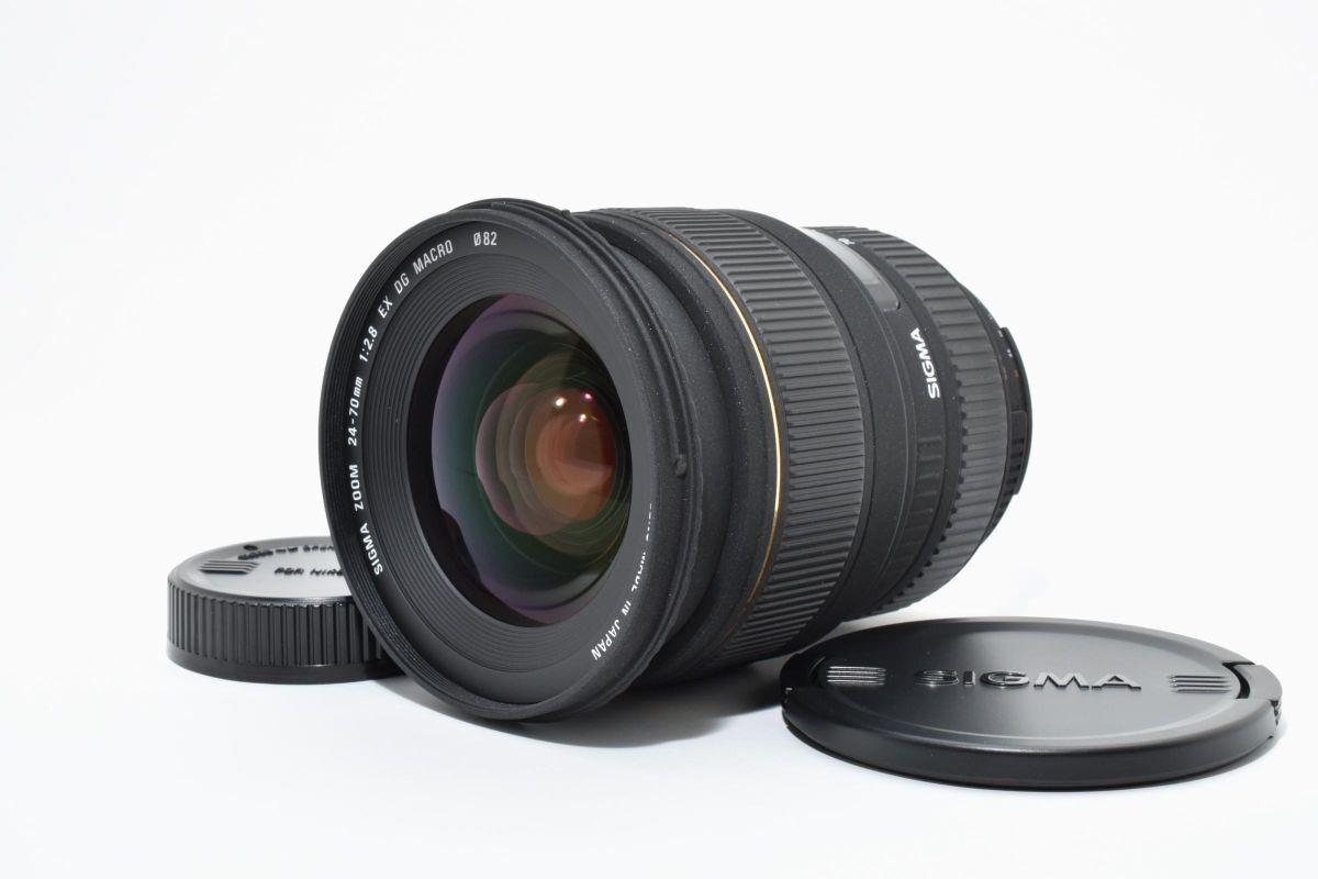 Sigma 24-70mm F/2.8 EX DG Macro