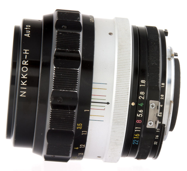 Nikon Nikkor-H Auto 85mm F/1.8 non-Ai