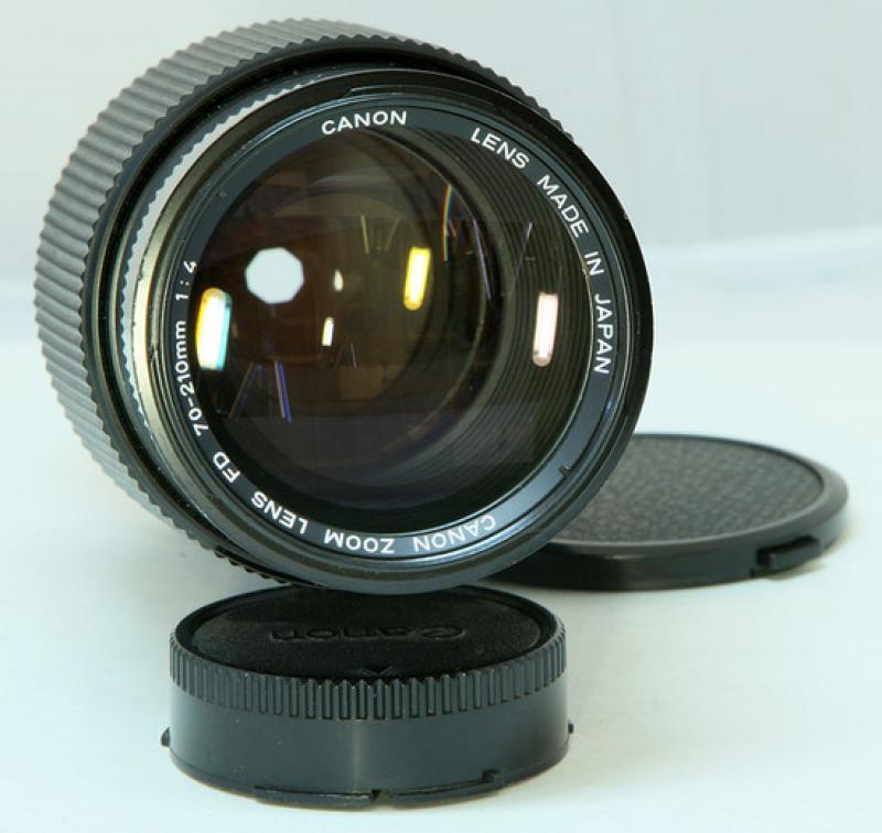 Canon FD 70-210mm F/4