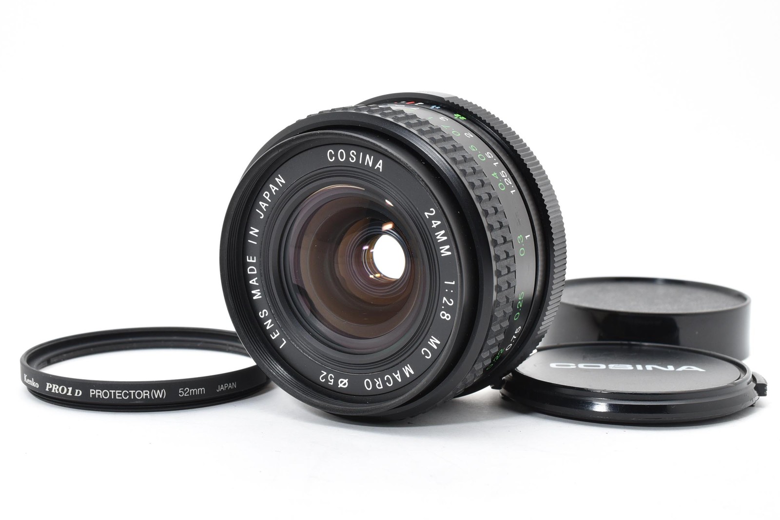 Cosina 24mm F/2.8 MC Macro