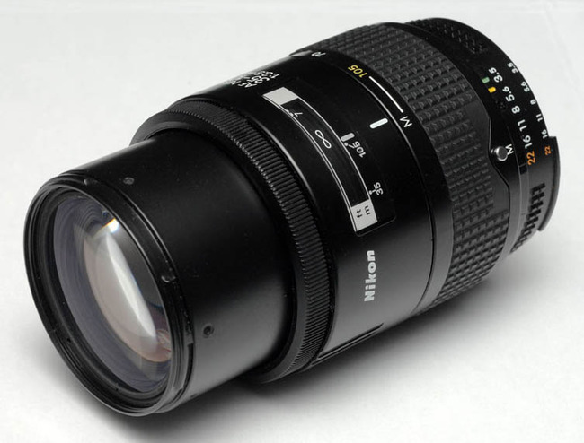 Nikon AF Nikkor 35-105mm F/3.5-4.5 I