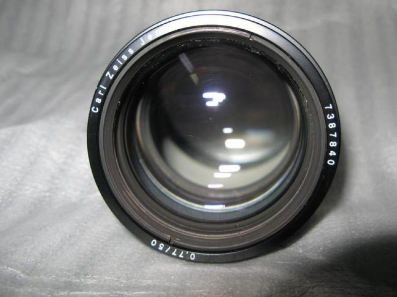 Carl Zeiss Jena DDR 50mm F/0.77