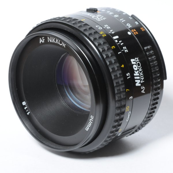 Nikon AF Nikkor 50mm F/1.8 [II]