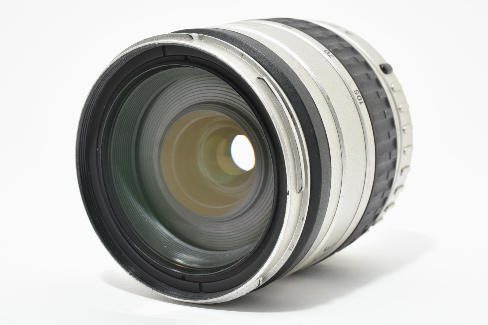 Smc Pentax-FA 28-105mm F/3.2-4.5 AL