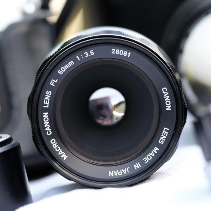 Canon FL 50mm F/3.5 Macro