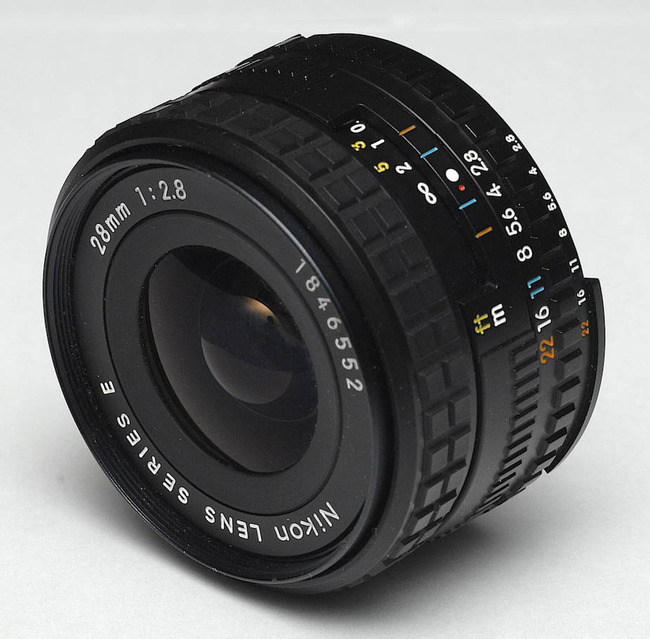 Nikon Series E 28mm F/2.8 I