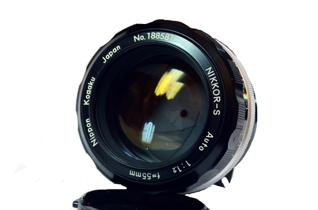 Nikon Nikkor-S 55mm F/1.2 non-Ai