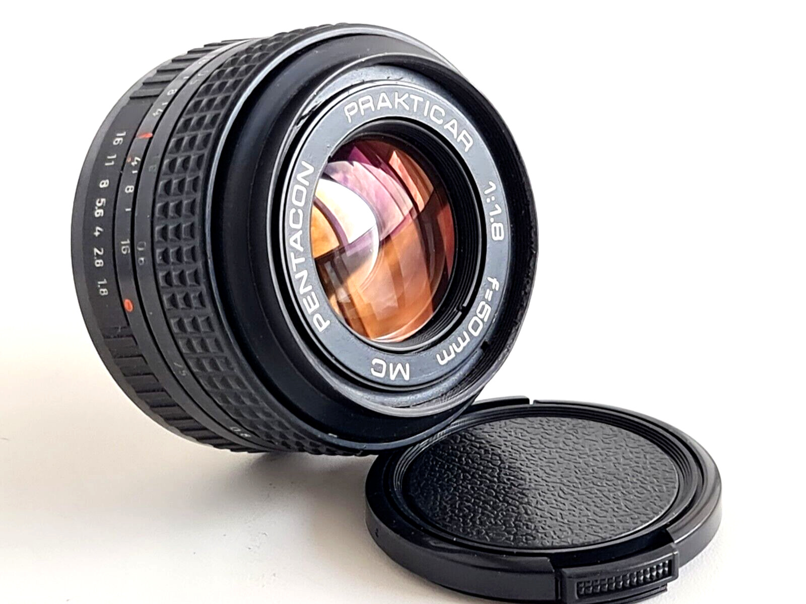 Pentacon Prakticar 50mm F/1.8 MC