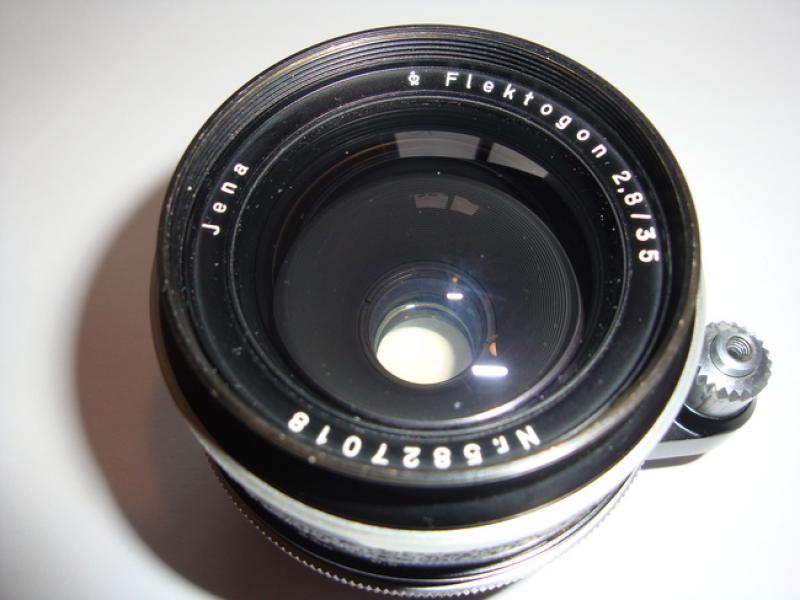 Carl Zeiss Jena Flektogon 35mm F/2.8
