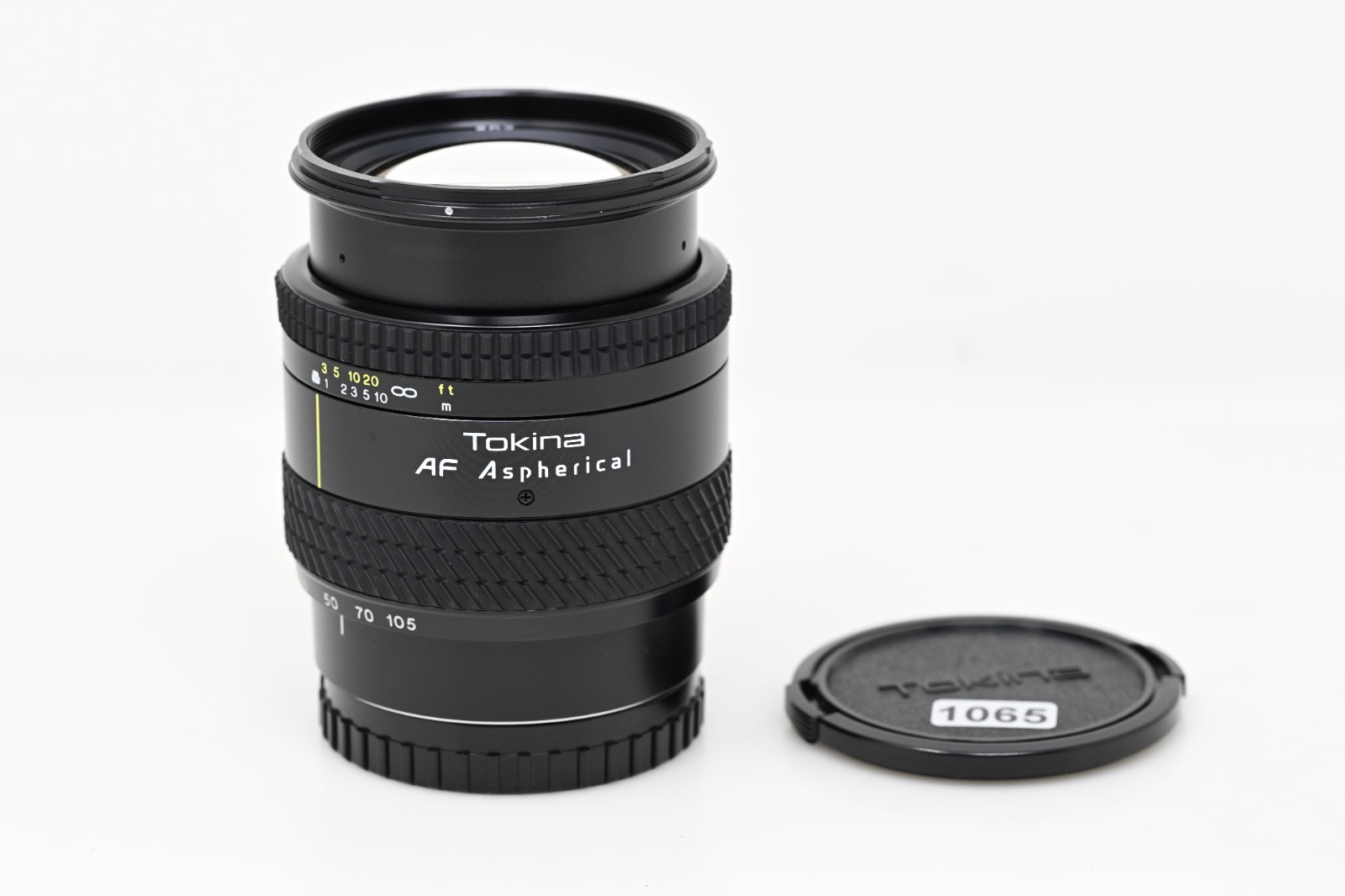 Tokina AF 28-105mm F/3.5-4.5 ASPH