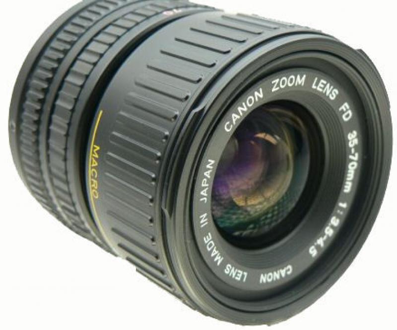 Canon FDn 35-70mm F/3.5-4.5