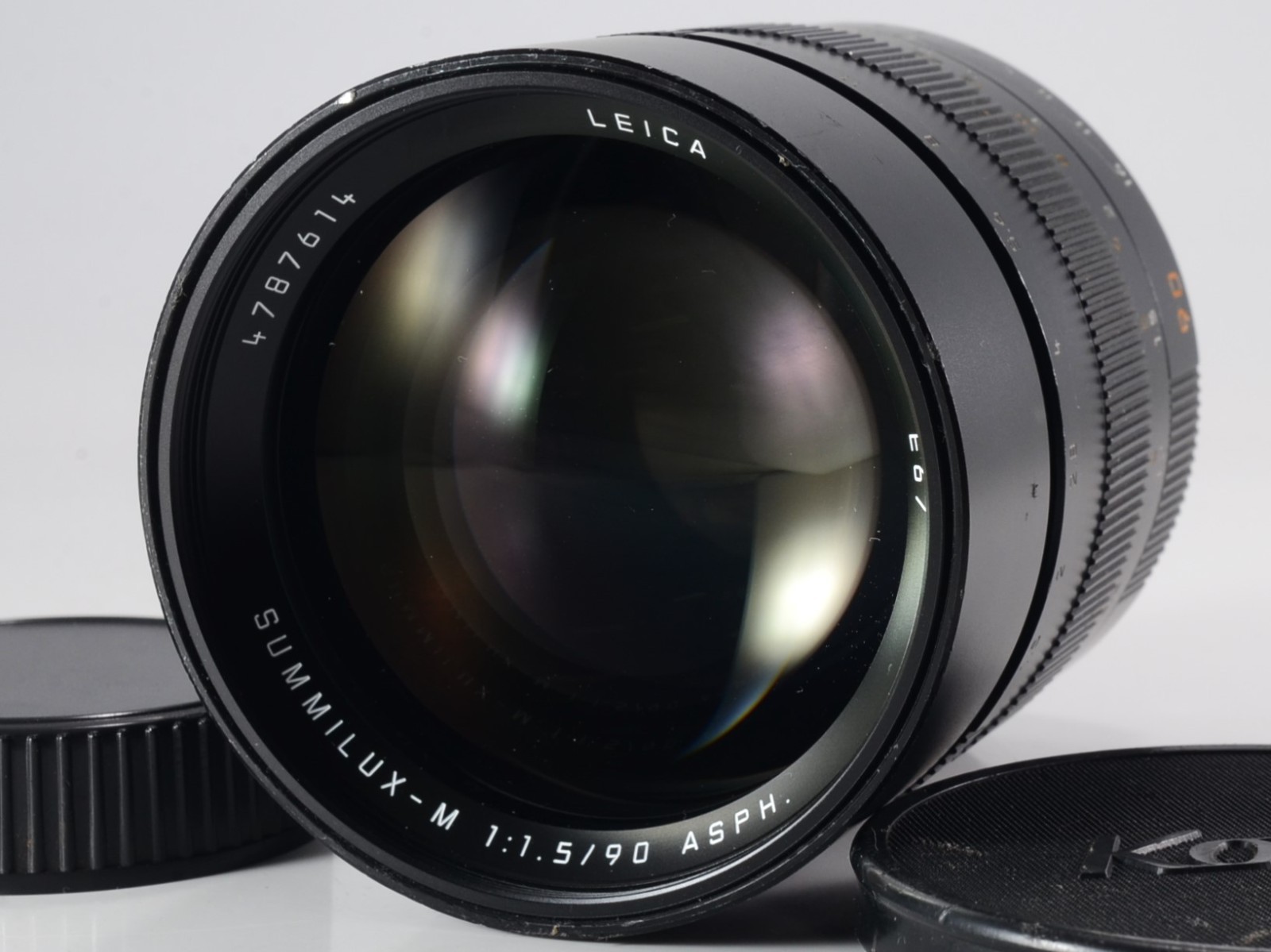 Leica Summilux-M 90mm F/1.5 ASPH.