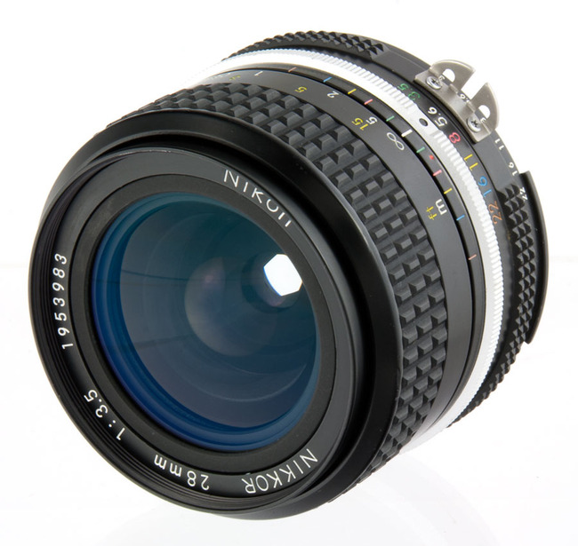 Nikon Nikkor 28mm F/3.5 Ai