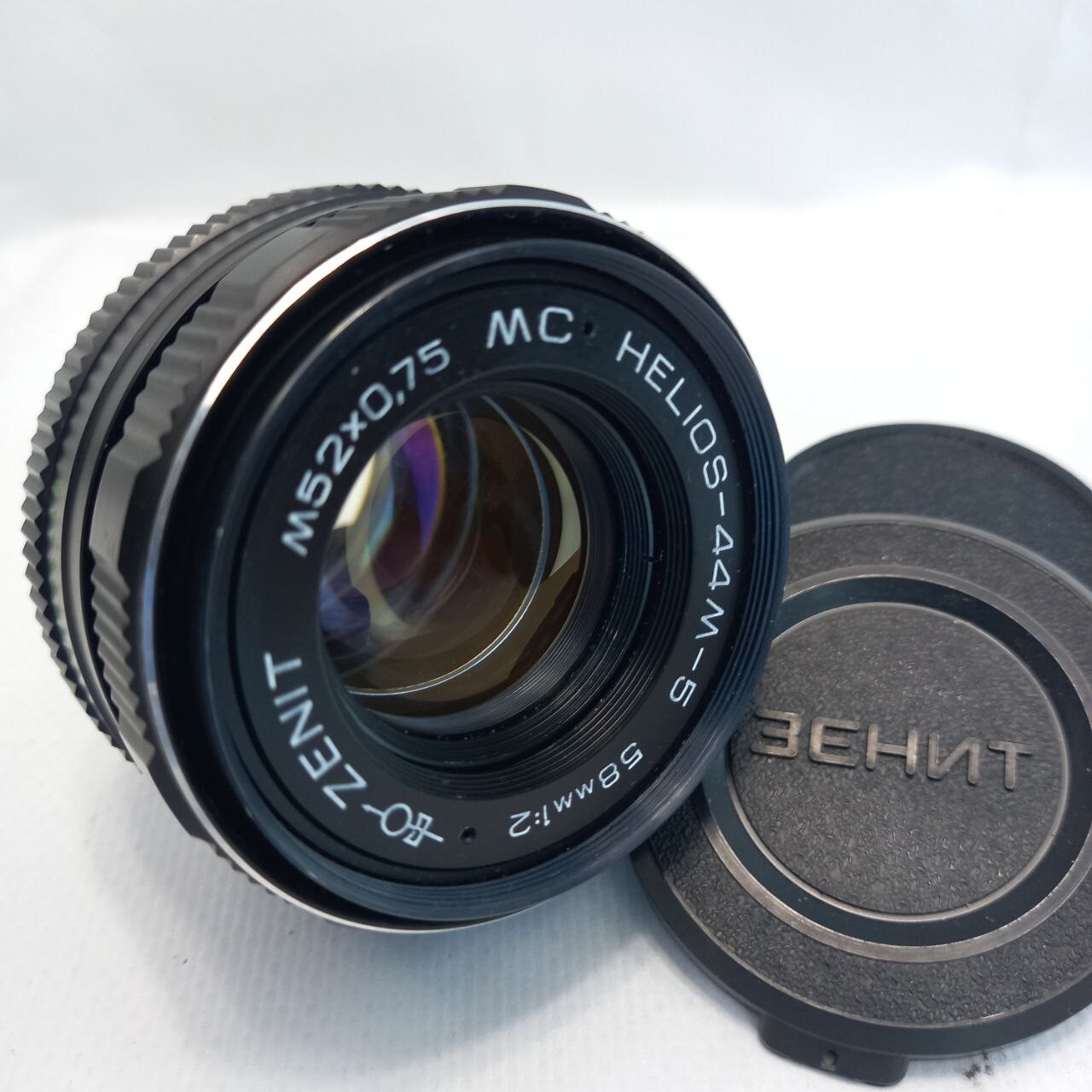Helios-44M-5 58mm F/2
