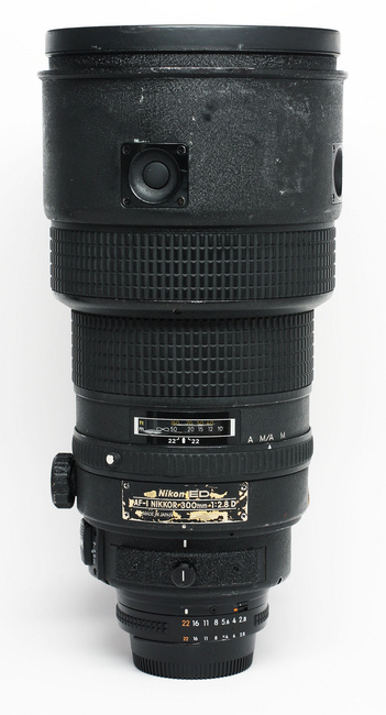 Nikon AF-I Nikkor 300mm F/2.8 D IF ED