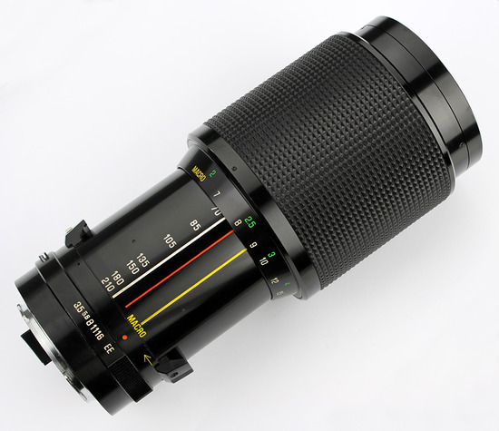 Vivitar Series 1 70-210mm F/3.5 Macro I Kiron