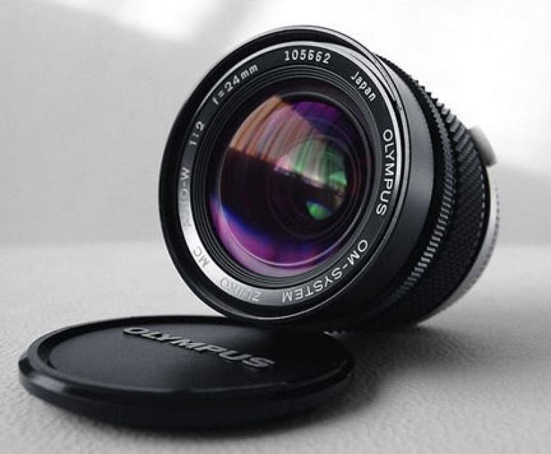 Olympus OM-System Zuiko Auto-W 24mm F/2