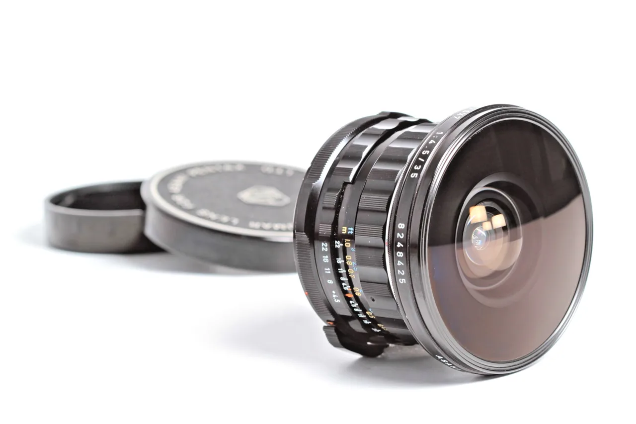 Smc Pentax 67 35mm F/4.5 Fisheye
