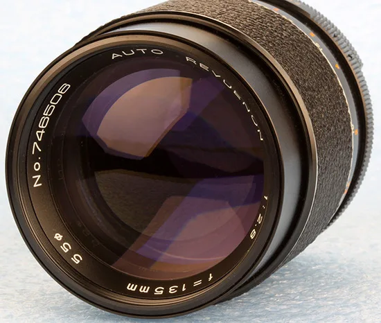 Revuenon 135mm F/2.8 Auto 55Ø