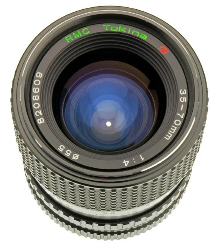 Tokina RMC 35-70mm F/4