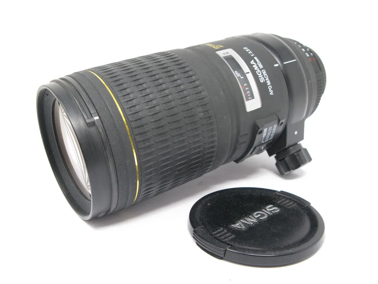 Sigma 180mm F/3.5 APO EX IF [HSM] Macro