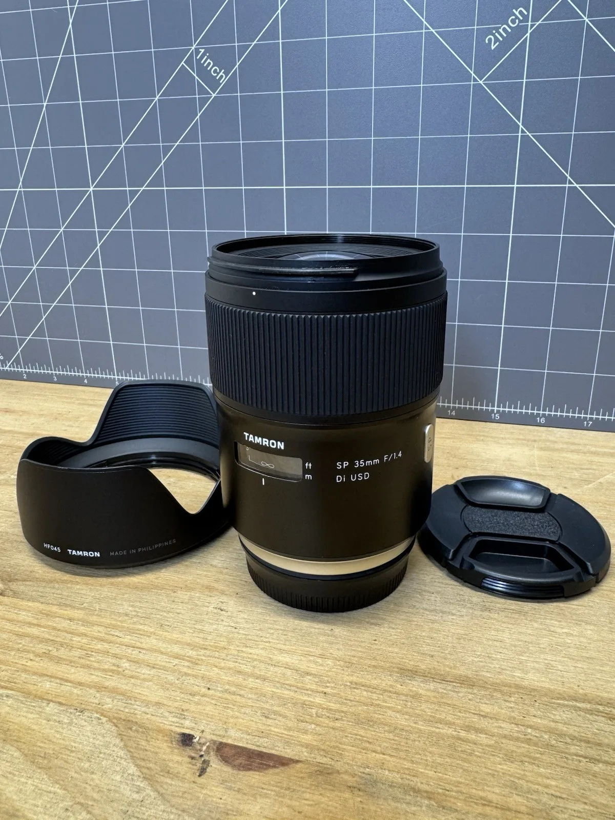 Tamron SP 35mm F/1.4 Di USD F/045