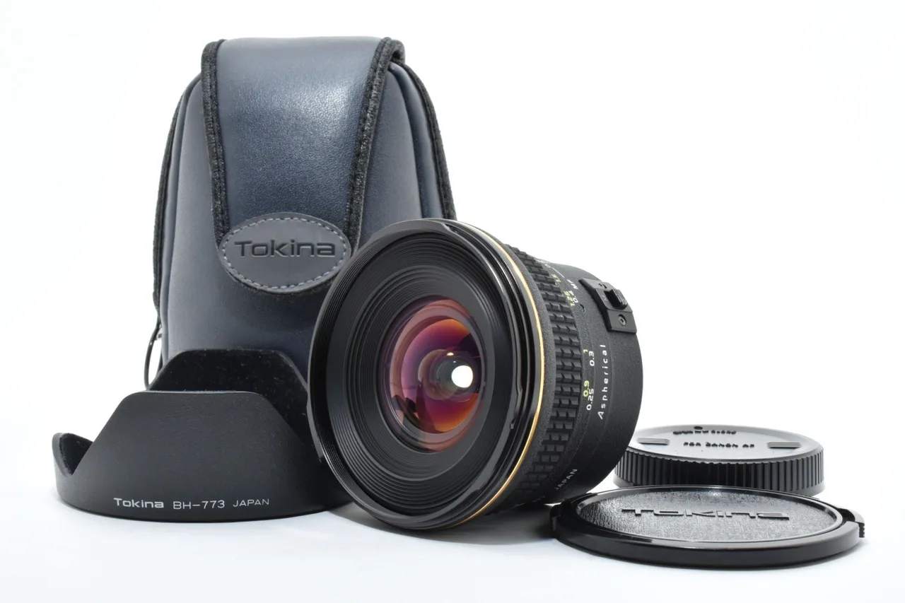 Tokina AT-X Pro AF 17mm F/3.5 ASPH