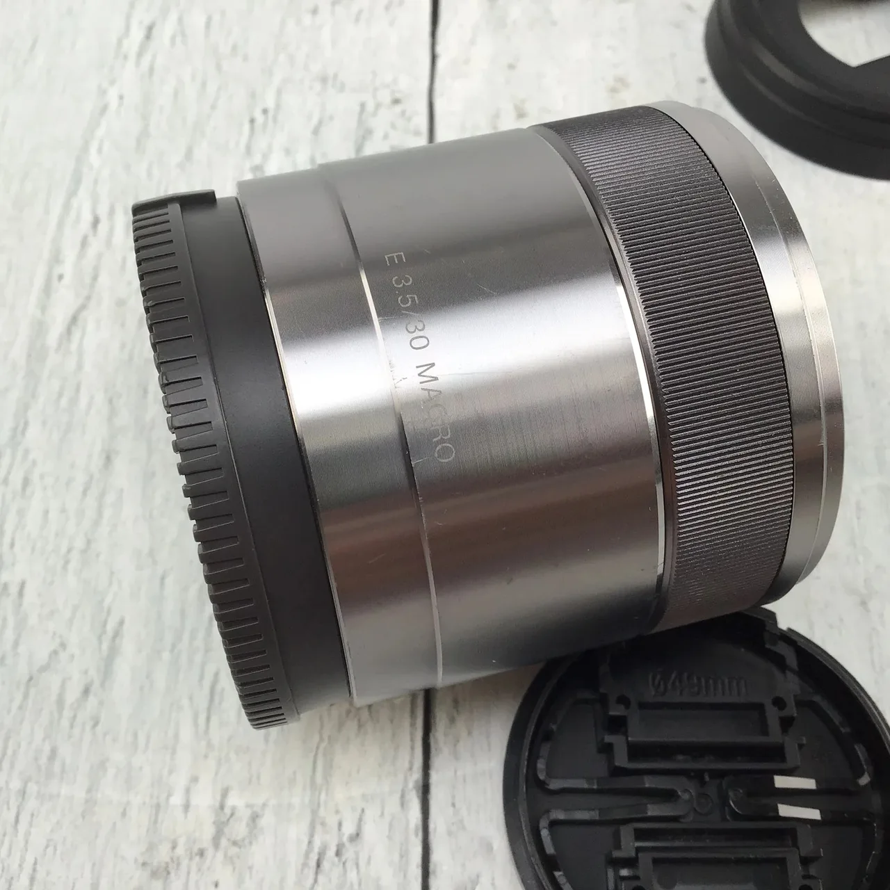 Sony E 30mm F/3.5 Macro SEL30M35