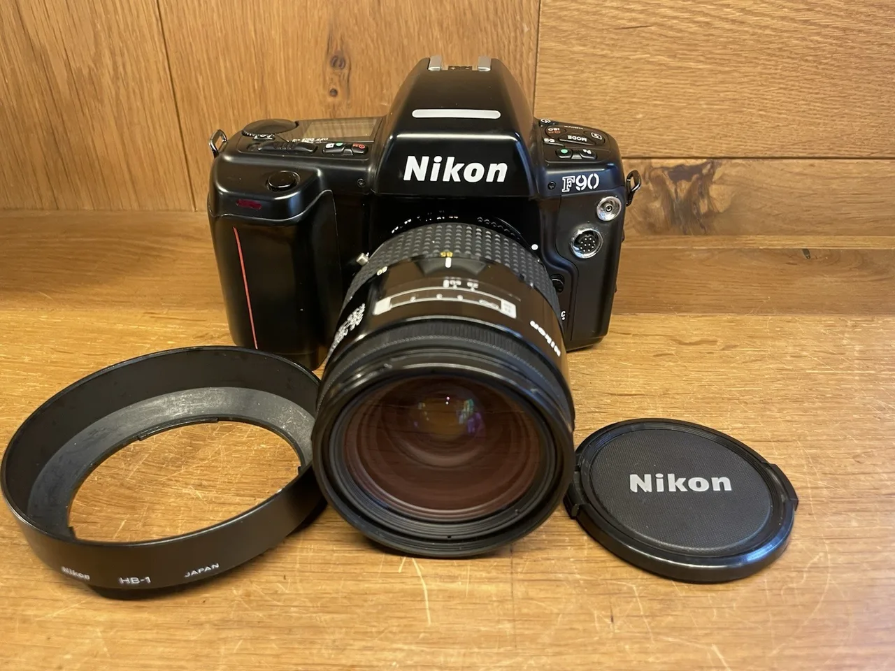 Nikon AF Zoom-Nikkor 28-85mm F/3.5-4.5