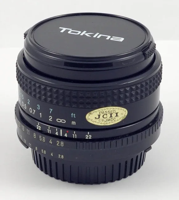 Tokina 24mm F/2.8