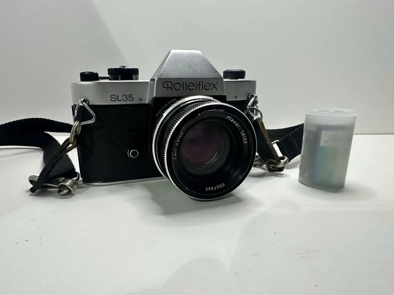 Carl Zeiss Planar 50mm F/1.8