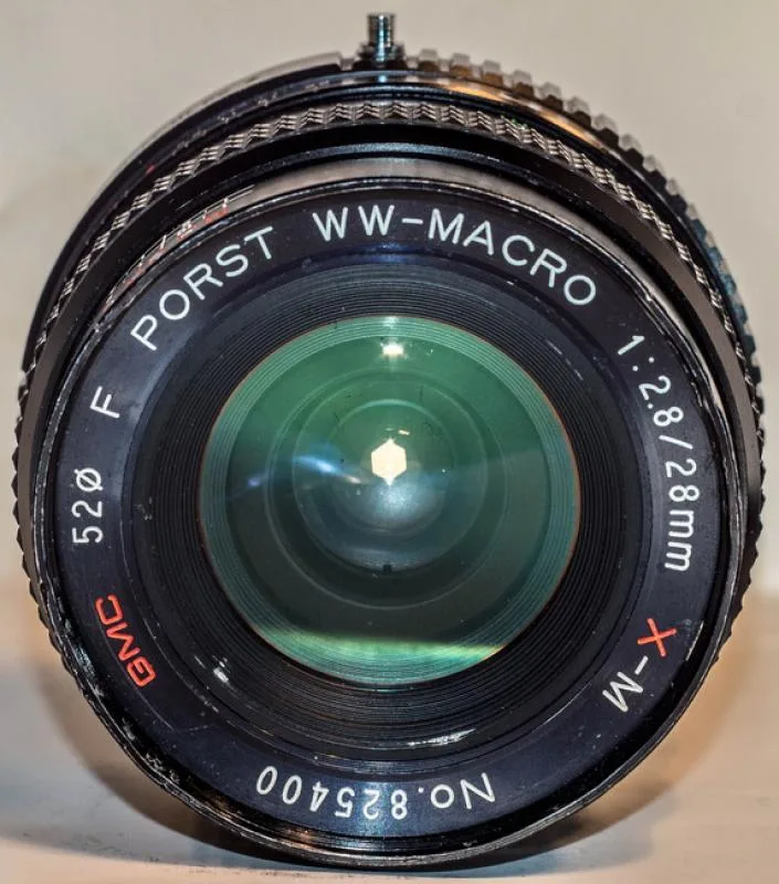 Porst WW-Macro 28mm F/2.8 X-M GMC