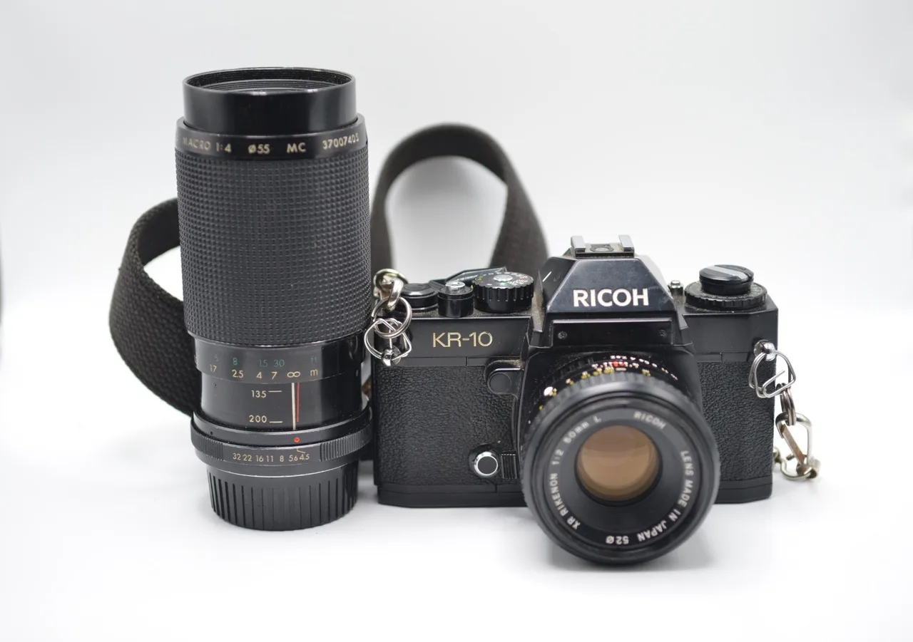 Ricoh Rikenon 200mm F/4