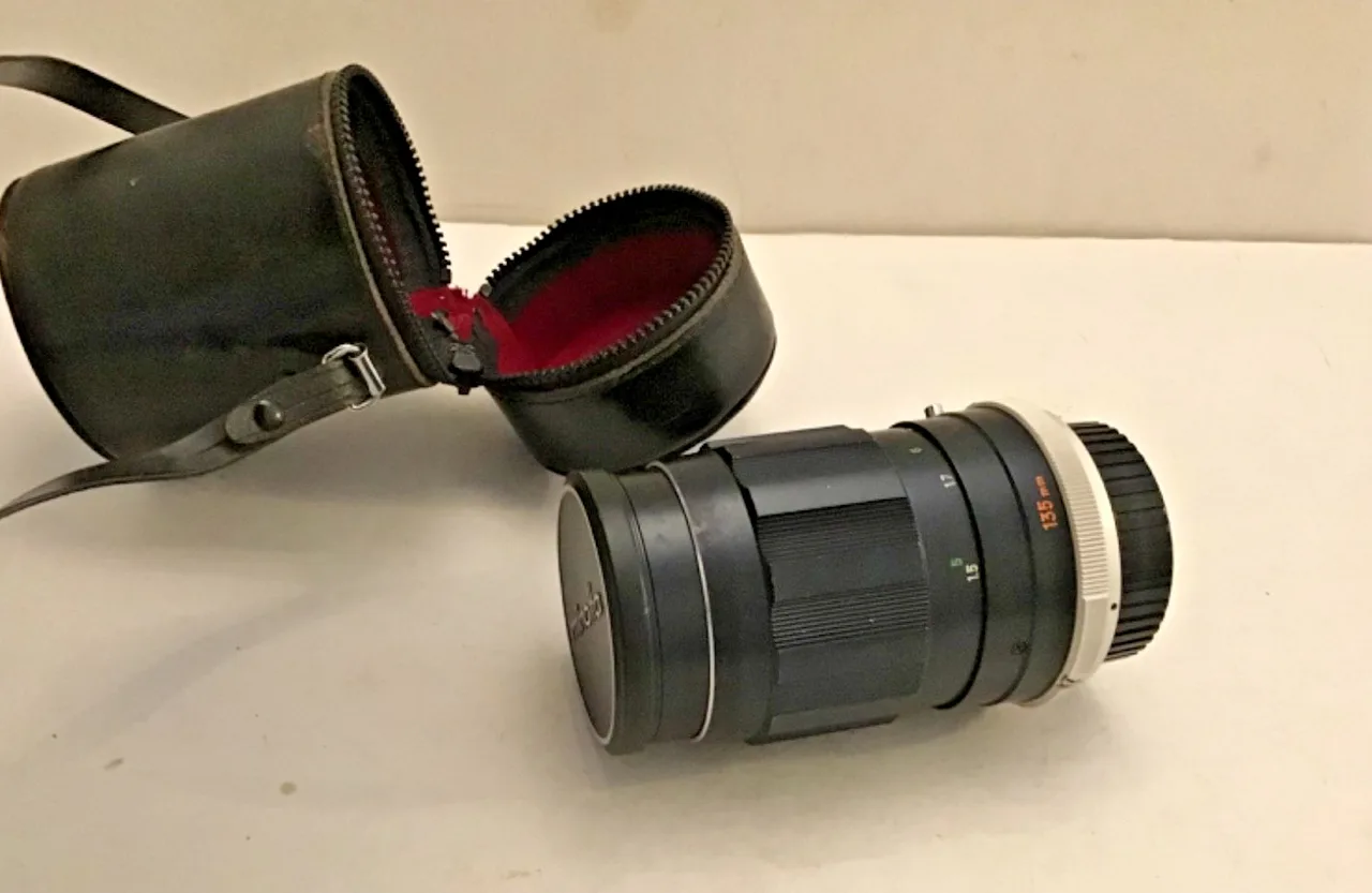 Minolta MC Tele Rokkor[-QD] 135mm F/3.5