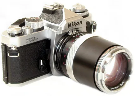Voigtlander APO-Lanthar 180mm F/4 SL I Close Focus