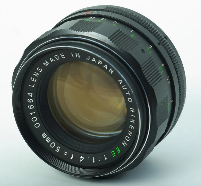 Ricoh Auto Rikenon 50mm F/1.4 EE