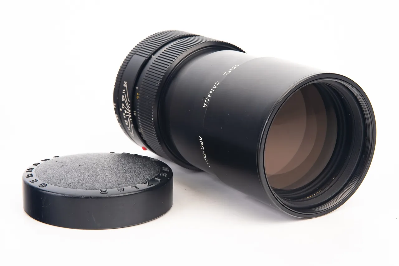 Leitz Canada / Leica APO-TELYT-R 180mm F/3.4