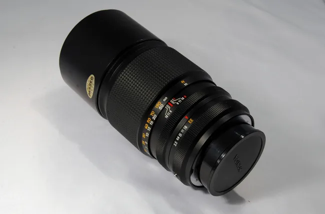 Konica Hexanon AR 200mm F/3.5 EE/AE