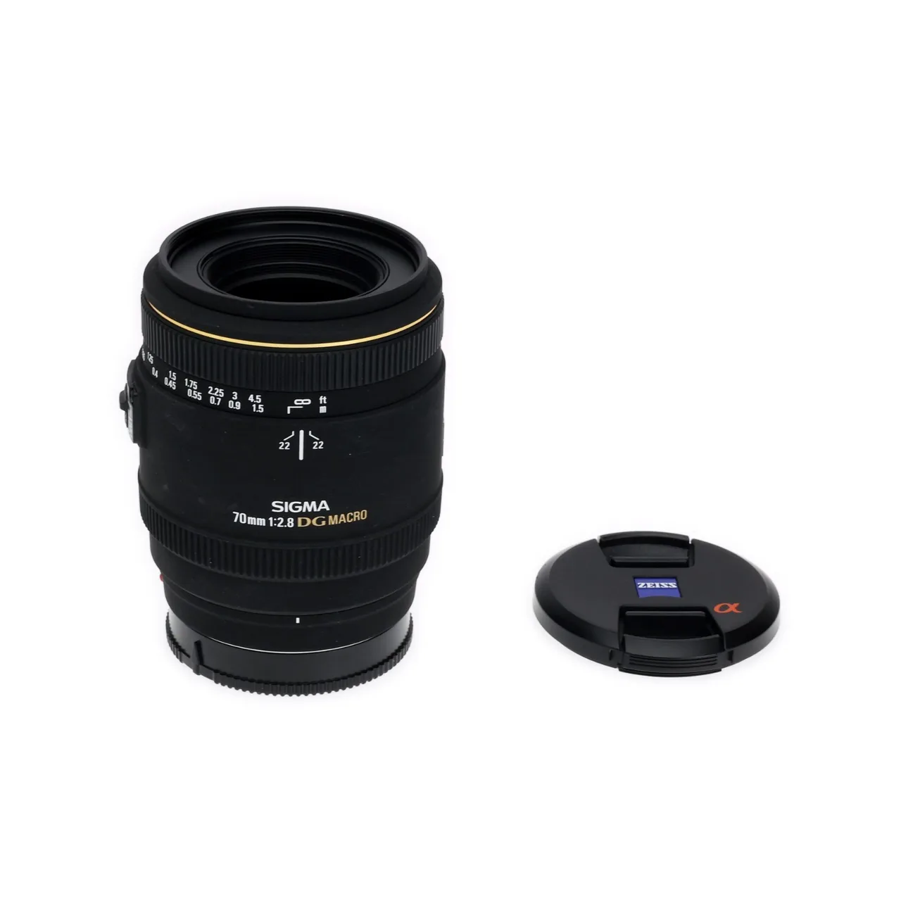 Sigma 70mm F/2.8 DG Macro | A