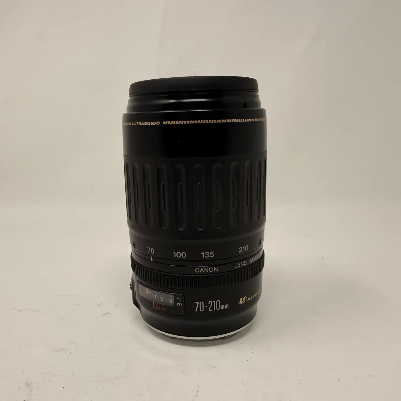 Canon EF 70-210mm F/3.5-4.5 USM