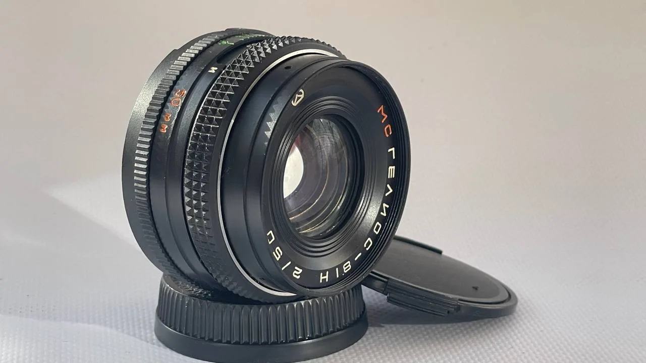 Helios-81N 50mm F/2 MC