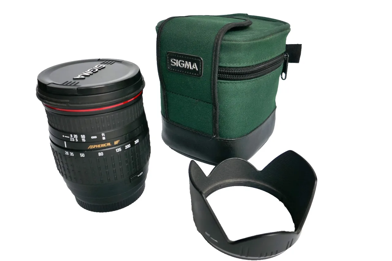 Sigma 28-300mm F/3.5-6.3 ASPH IF