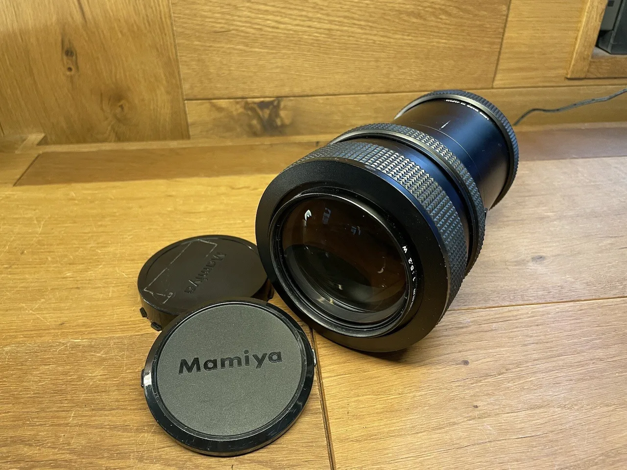 Mamiya-Sekor Z 100-200mm F/5.2 W